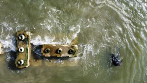 image of a reefblock not fully underwater